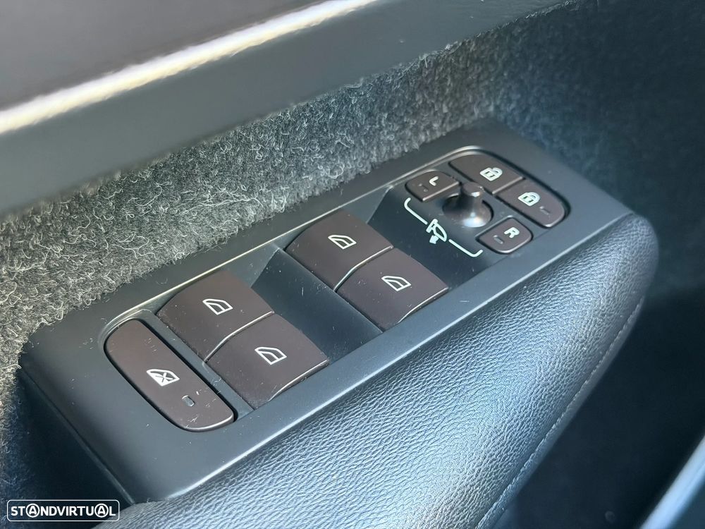 Volvo XC 40 T3 Momentum - 16