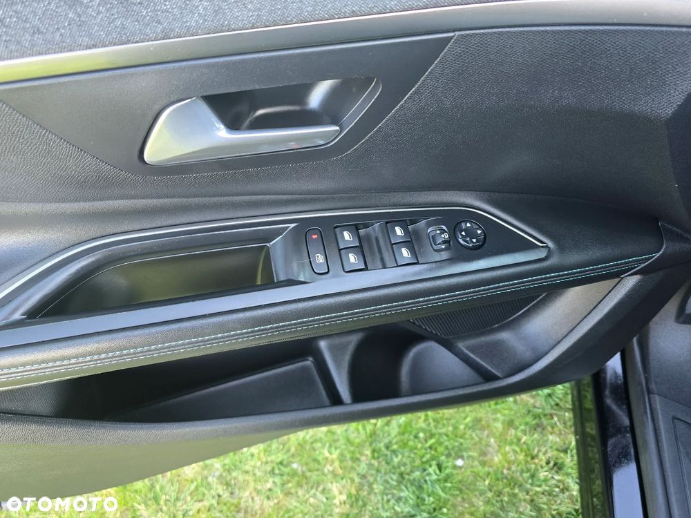 Peugeot 5008 BlueHDi 130 Allure Pack - 10