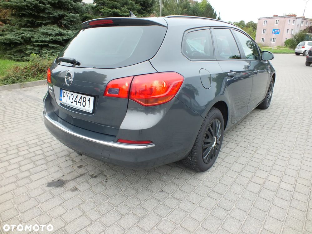 Opel Astra - 4