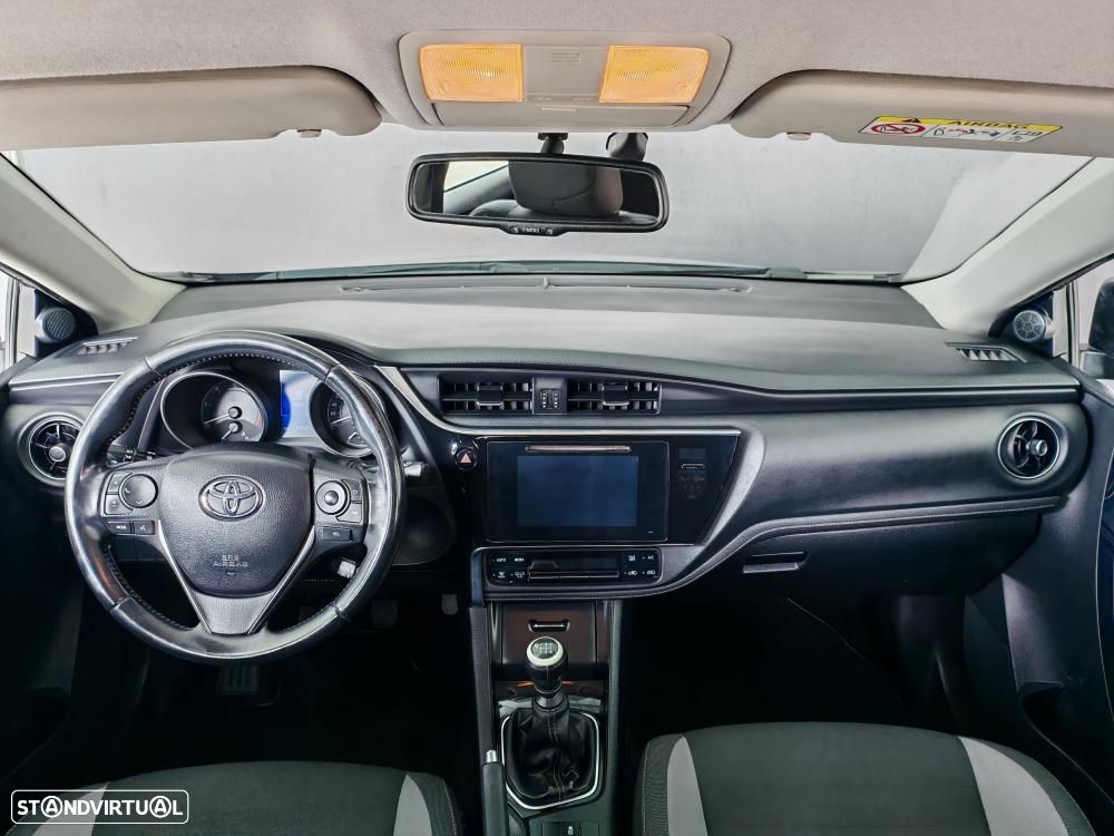 Toyota Auris Touring Sports 1.4 D-4D Comfort+Pack Sport - 11