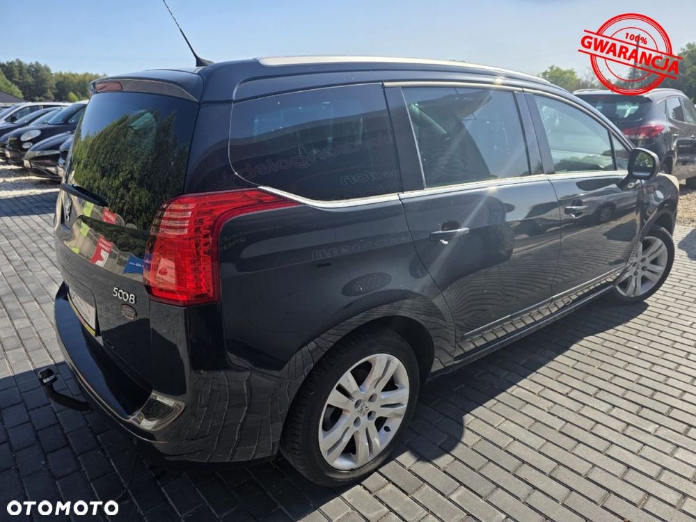 Peugeot 5008 - 11