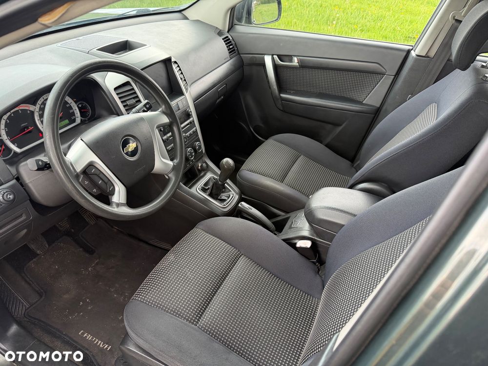 Chevrolet Captiva 2.0 d LS - 15