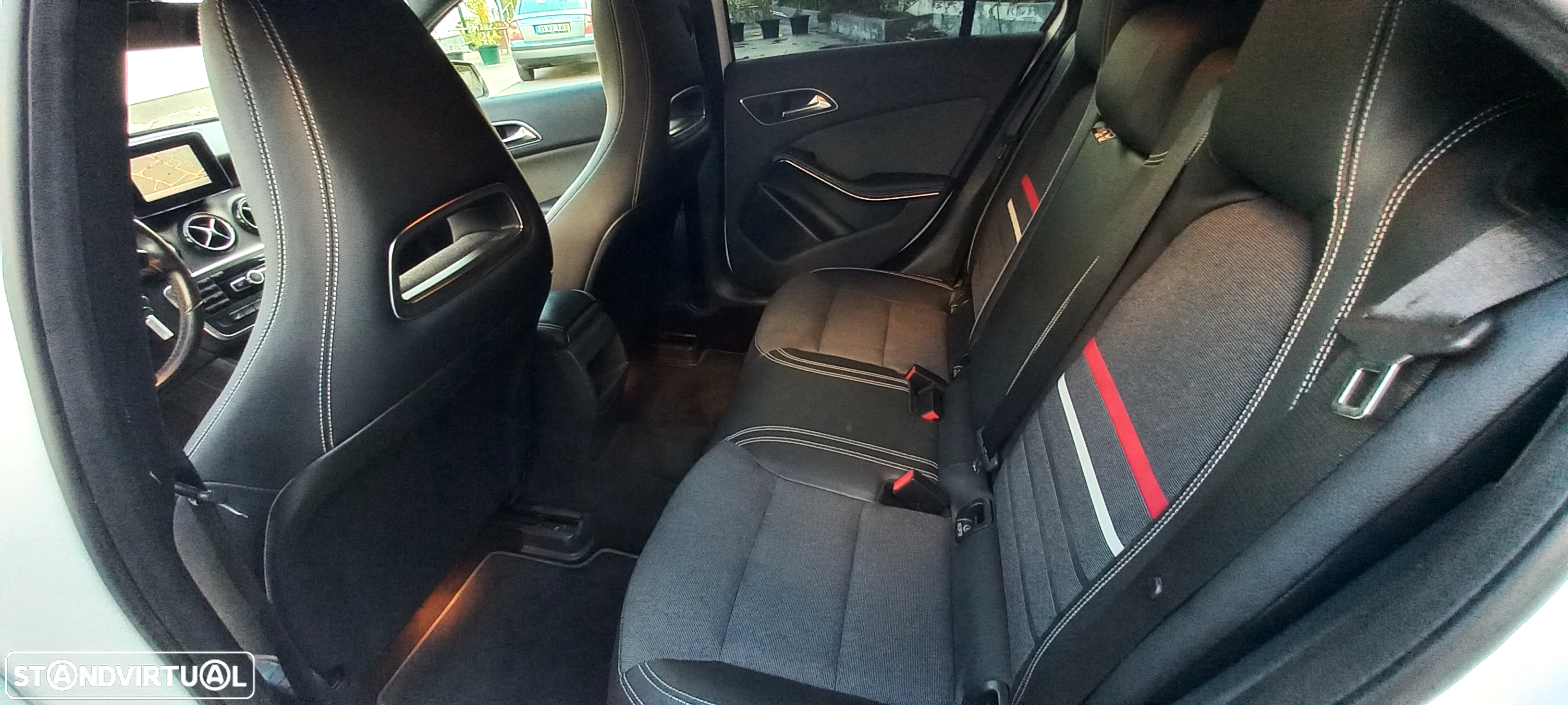 Mercedes-Benz A 180 CDI (BlueEFFICIENCY) AMG Sport - 54