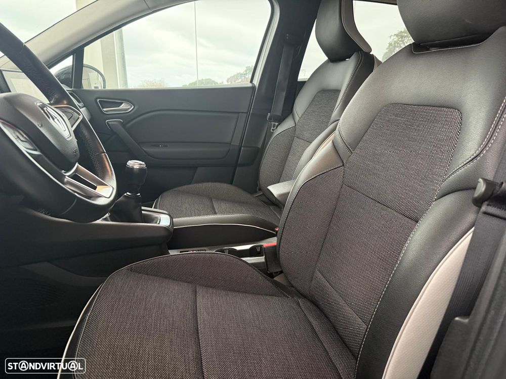 Renault Captur 1.0 TCe Exclusive - 28