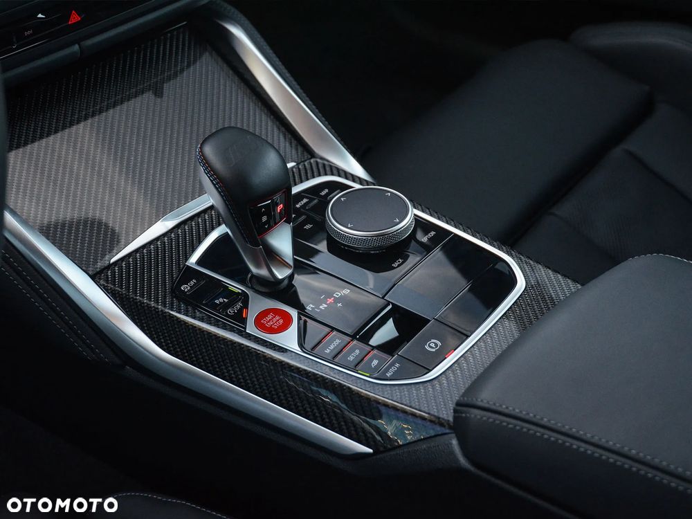 BMW M4 Competition M xDrive - 28