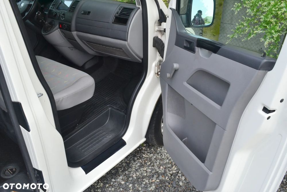 Volkswagen Transporter Caravelle Lang Comfortline - 13