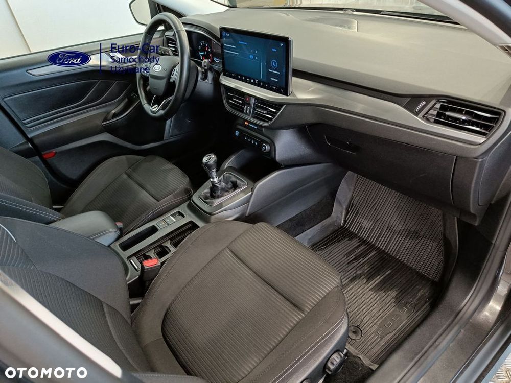 Ford Focus 1.0 EcoBoost mHEV Titanium - 13