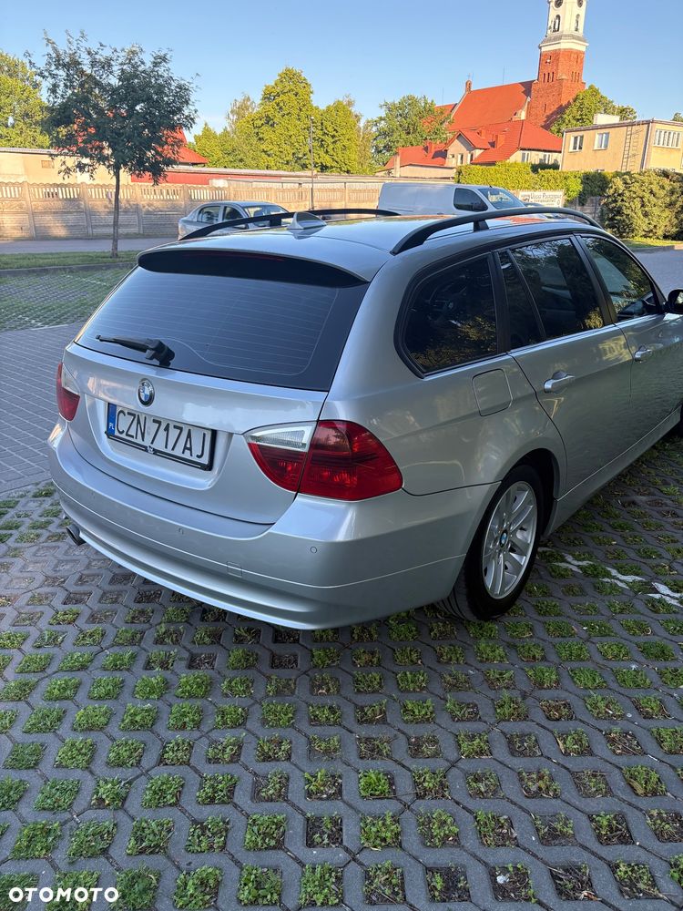 BMW Seria 3 320d DPF - 3