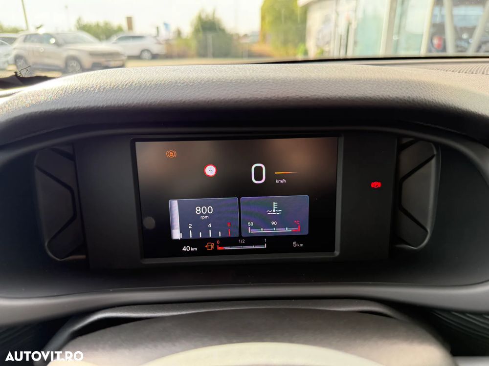 Jeep Avenger 1.2 MT6 Turbo Longitude - 19