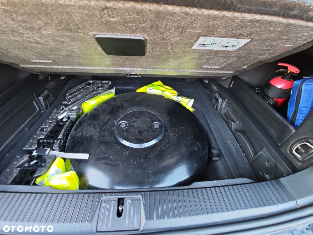 Volkswagen Passat 1.8 TSI BMT Comfortline DSG - 16