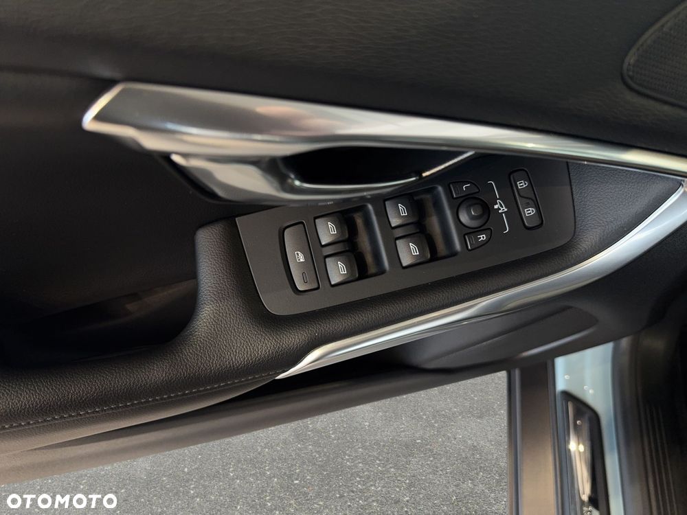 Volvo V40 - 26