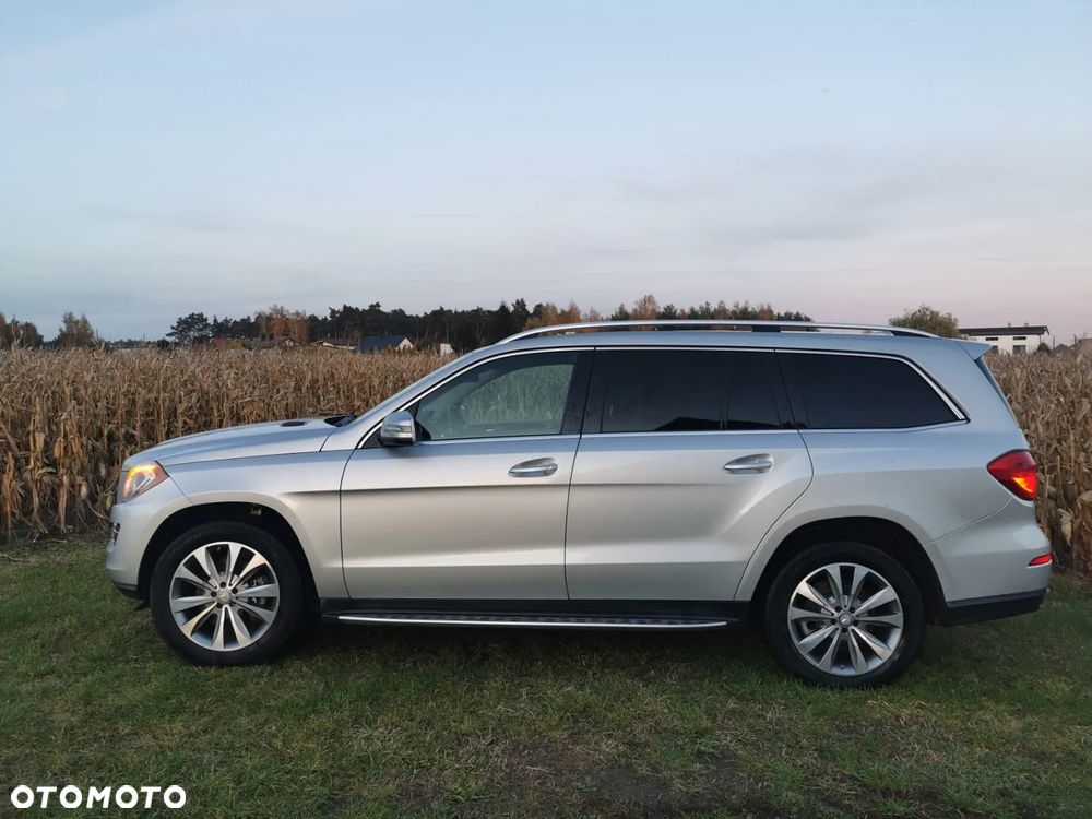 Mercedes-Benz GL 400 4Matic 7G-TRONIC - 2