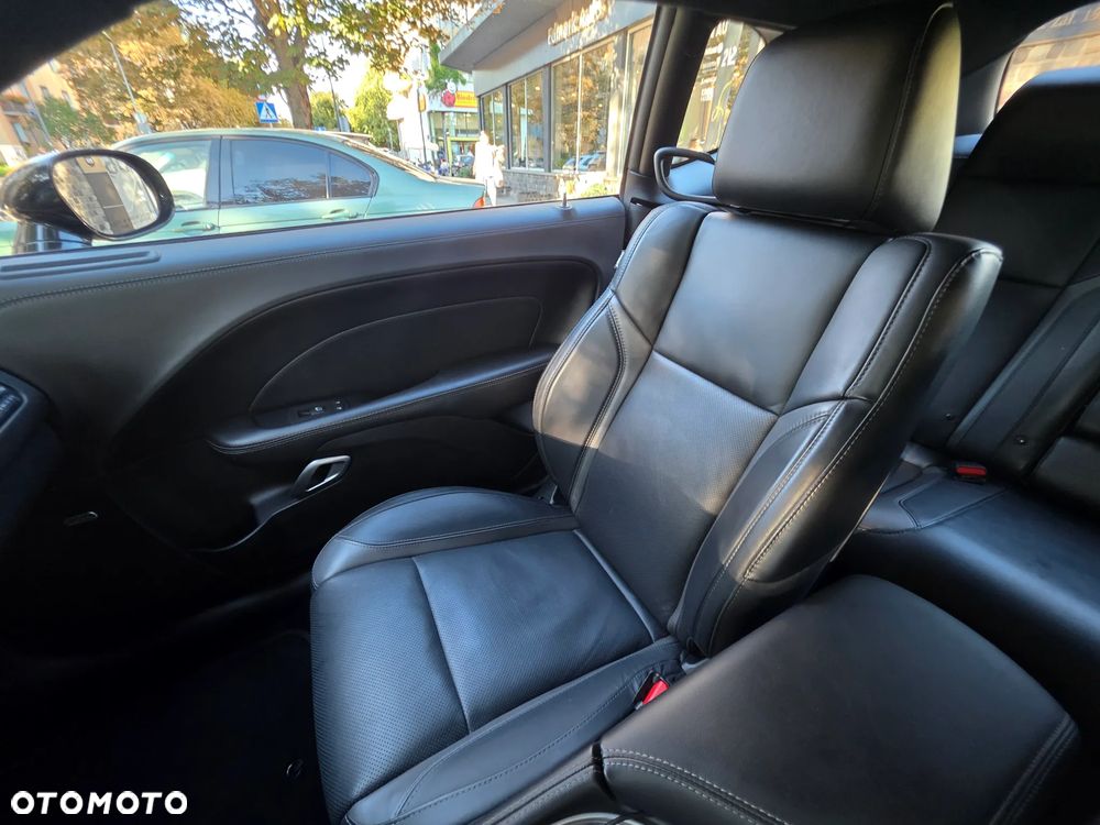 Dodge Challenger 3.6 SXT Plus - 21