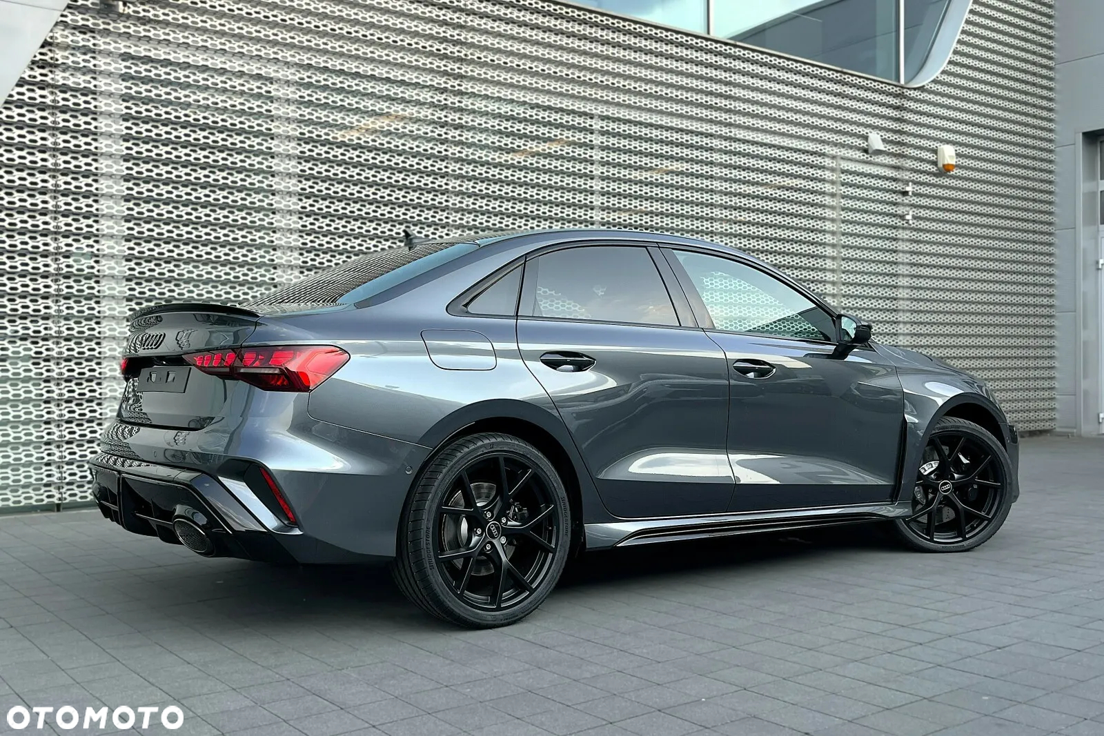 Audi RS3 Limousine TFSI Quattro S tronic - 5