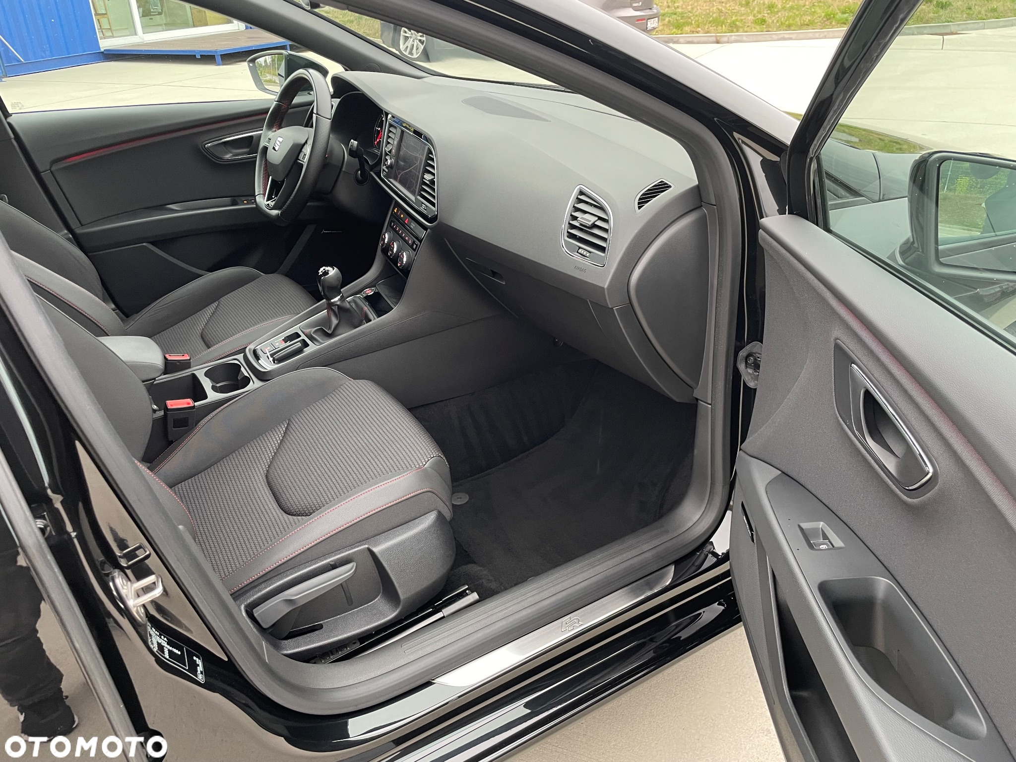 Seat Leon 2.0 TDI FR Black S&S - 17