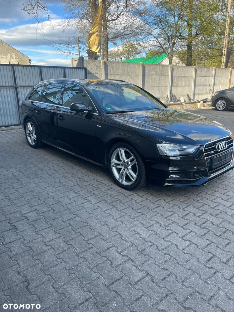 Audi A4 Avant 2.0 TDI DPF clean diesel quattro S tronic S line Sportpaket - 6