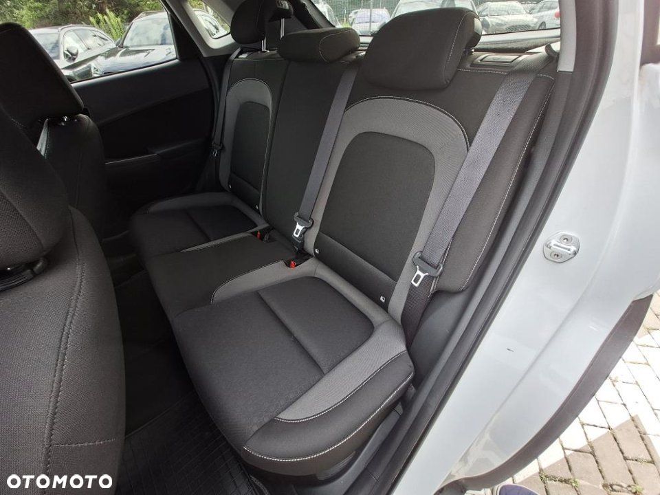 Hyundai Kona - 14