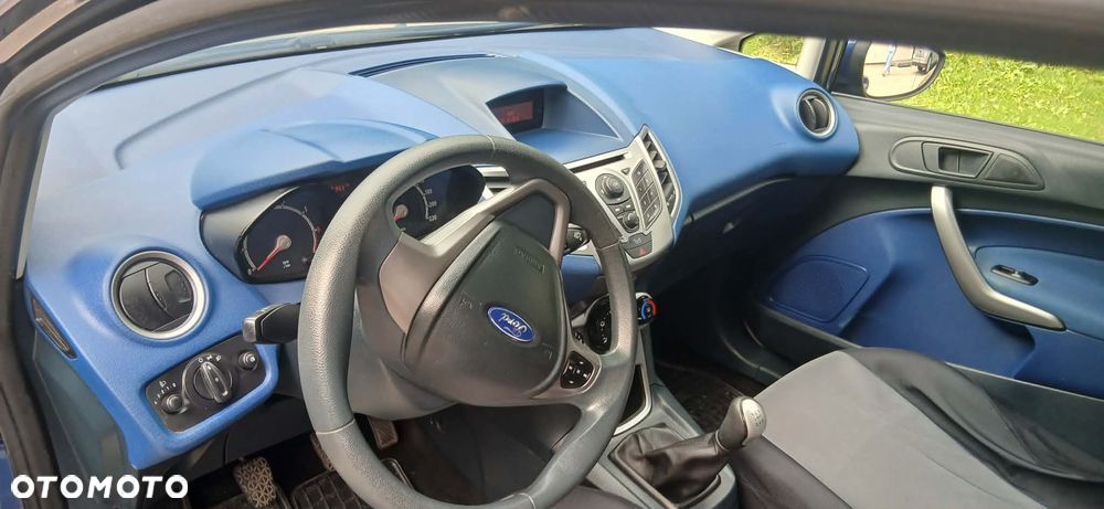 Ford Fiesta 1.25 Trend - 4