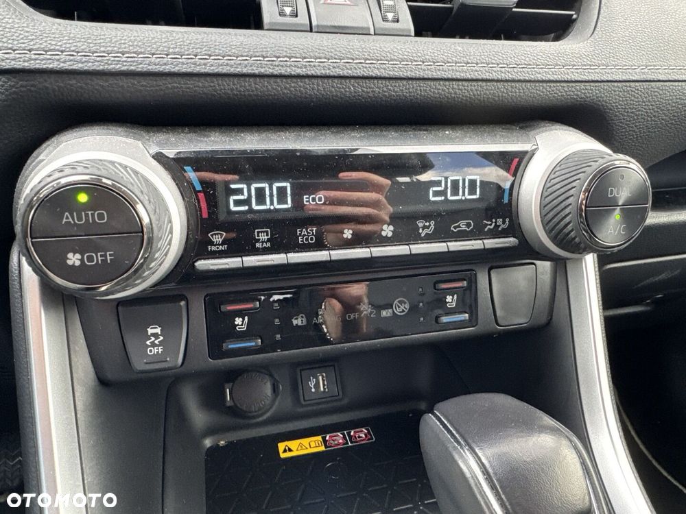 Toyota RAV4 2.5 Hybrid Executive 4x2 - 26