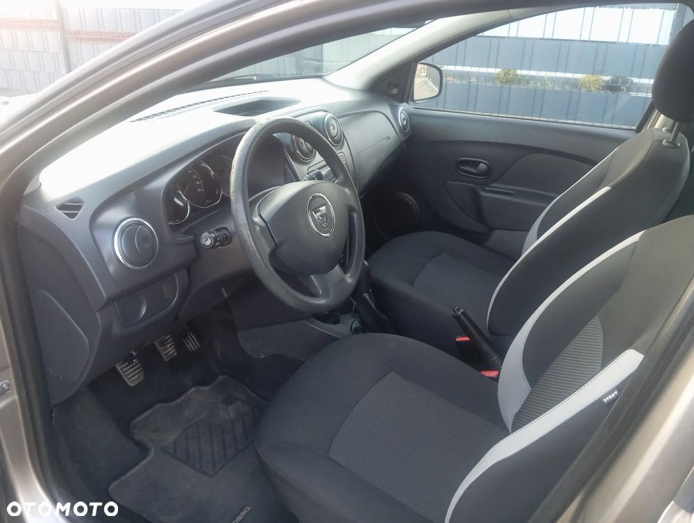 Dacia Logan - 15