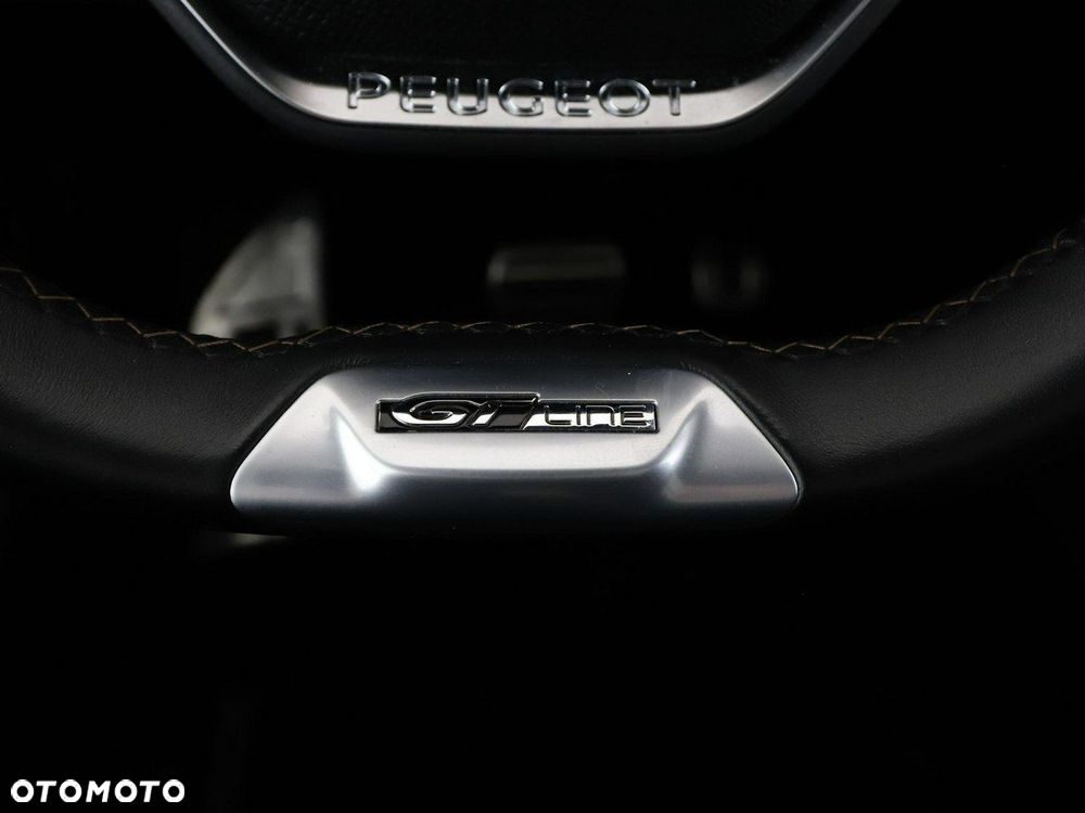 Peugeot 3008 1.6 PureTech GPF GT Line S&S EAT8 - 32