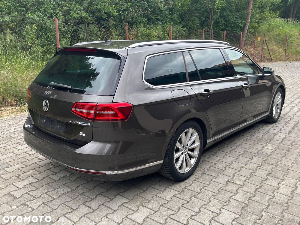 Volkswagen Passat 2.0 TDI (BlueMotion Technology) Highline - 6