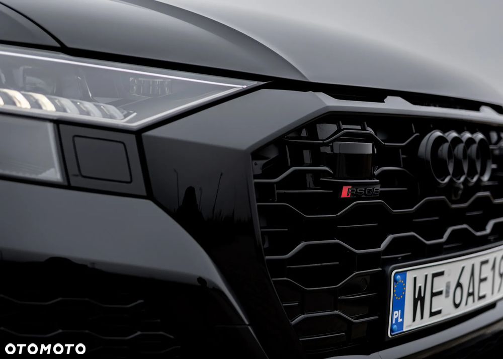 Audi RS Q8 - 40