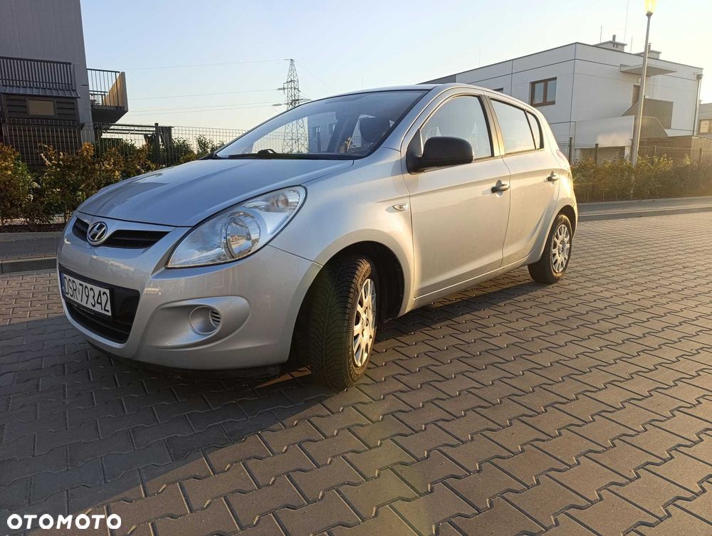 Hyundai I20