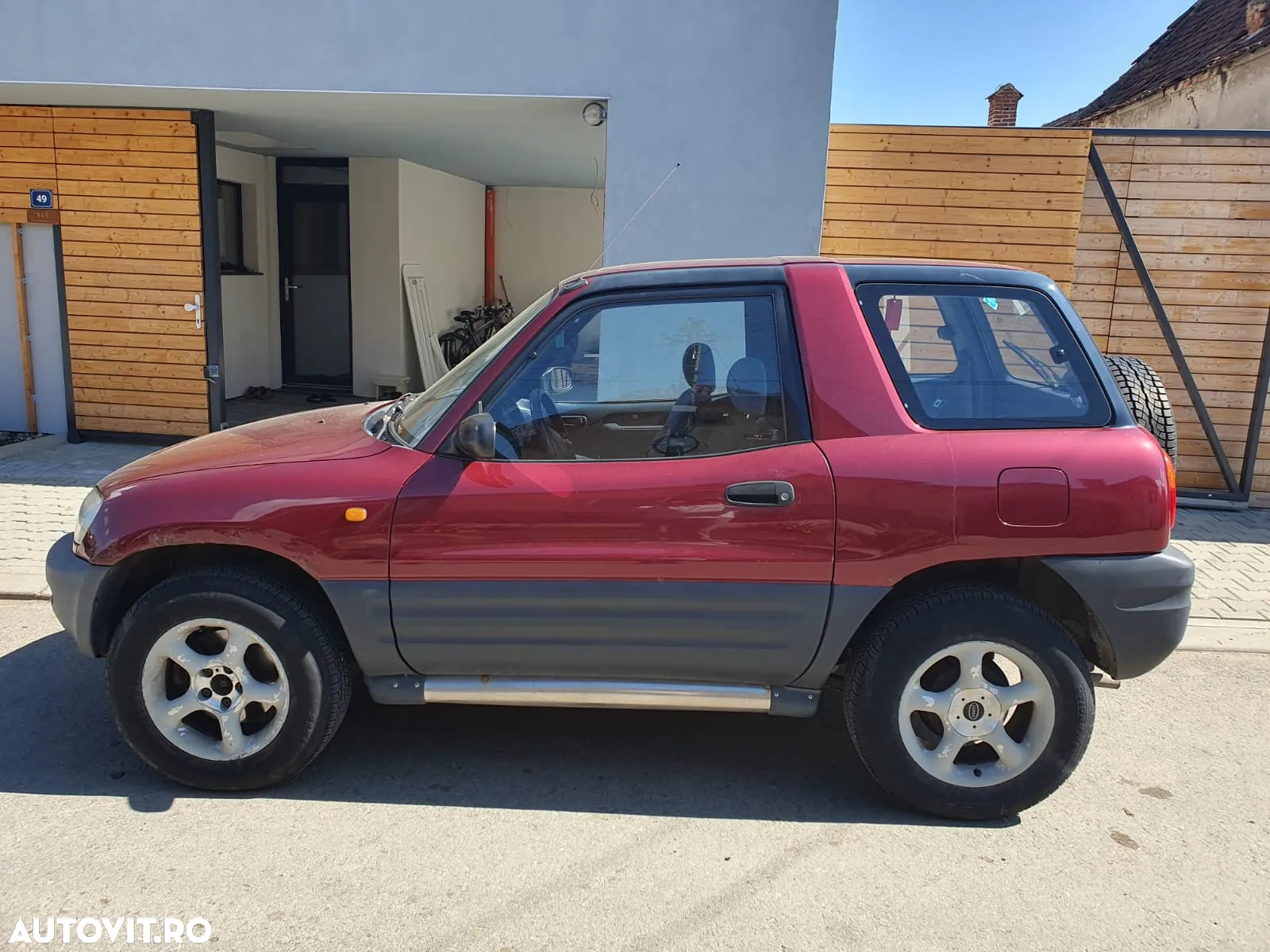 Toyota RAV4 - 3