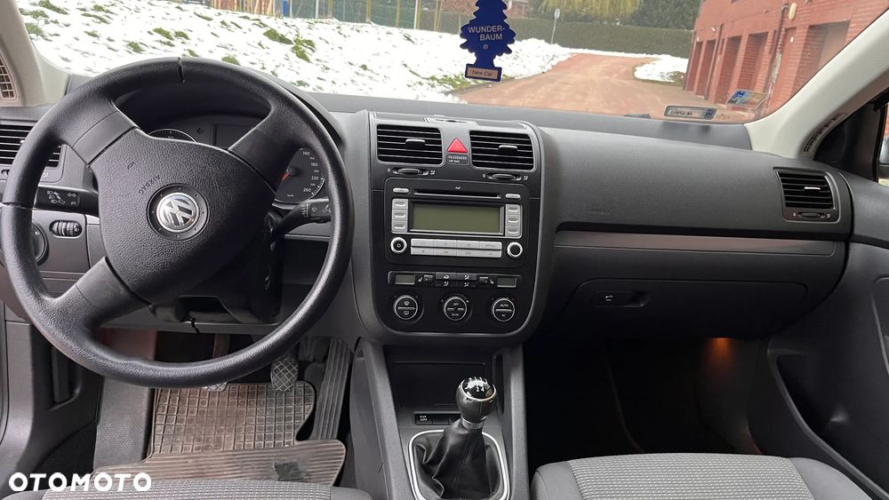 Volkswagen Jetta 1.9 TDI Trendline - 8