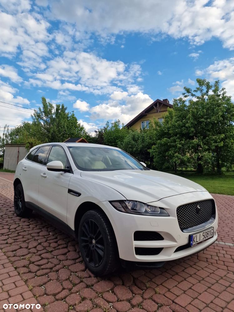 Jaguar F-Pace 30t AWD Prestige - 1