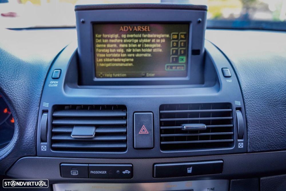 Toyota Avensis SW - 26