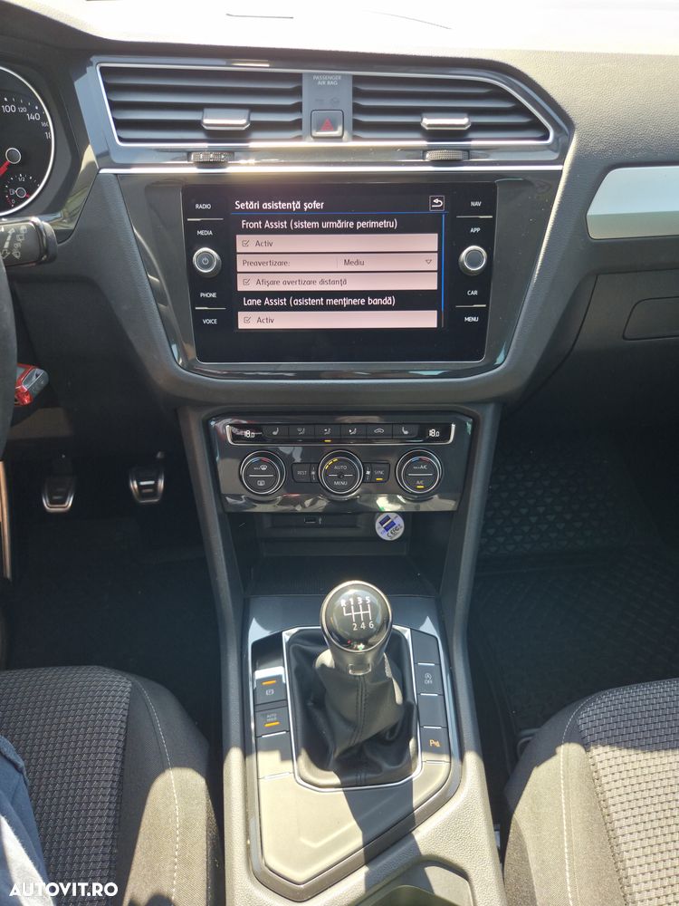 Volkswagen Tiguan - 5