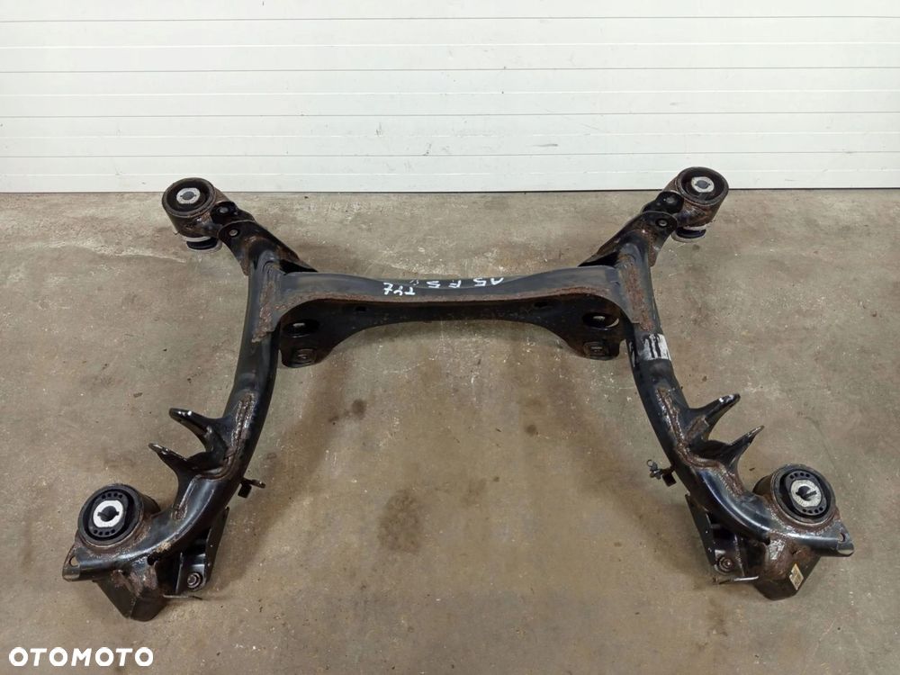 SANKI TRAWERS BELKA TYŁ TYLNA AUDI A5 F5 A4 B9 8W 8W0505235AN - 2