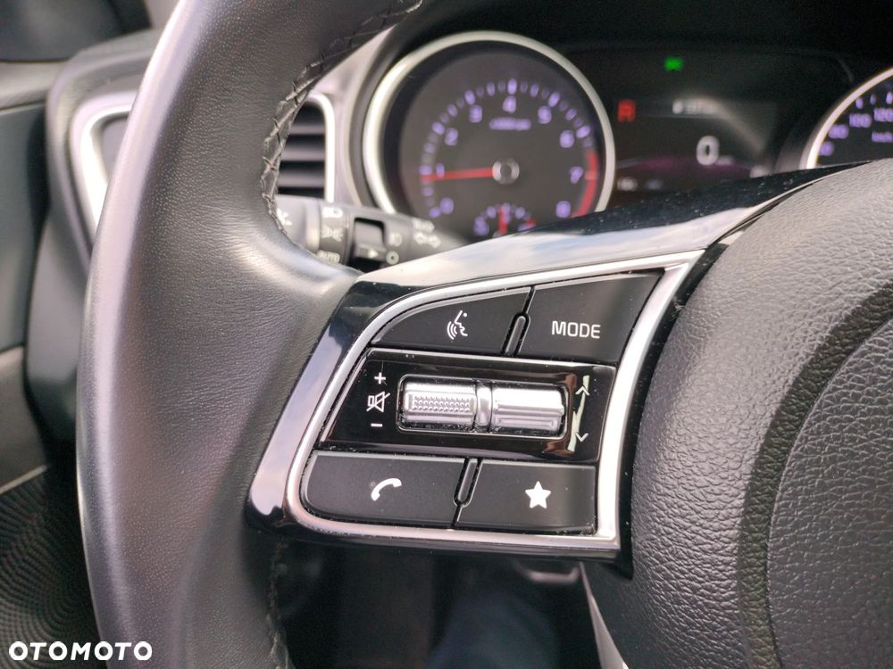 Kia Ceed 1.5 T-GDI M - 32