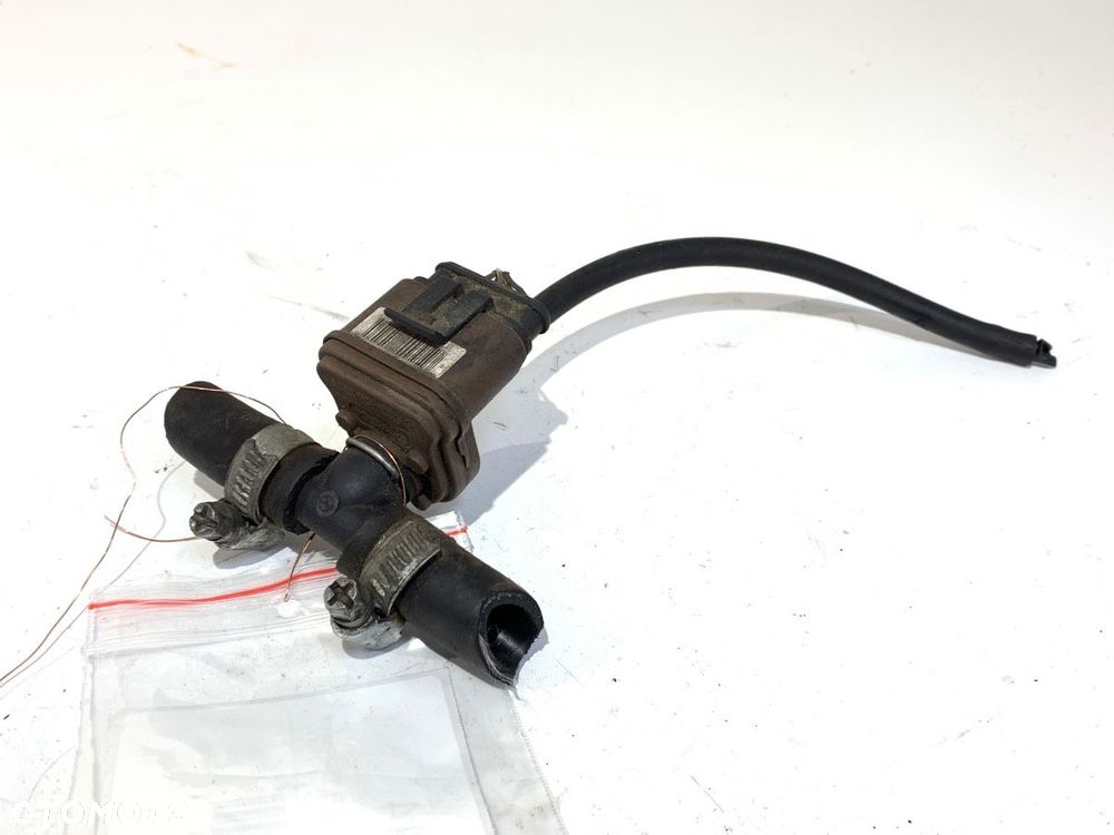 CZUJNIK CIŚNIENIA LPG - 59.00 PLN - AUDI A4 B6 (8E2) 2000 - 2005 2.0 96 kW [130 KM] benzyna 2000 - - 1