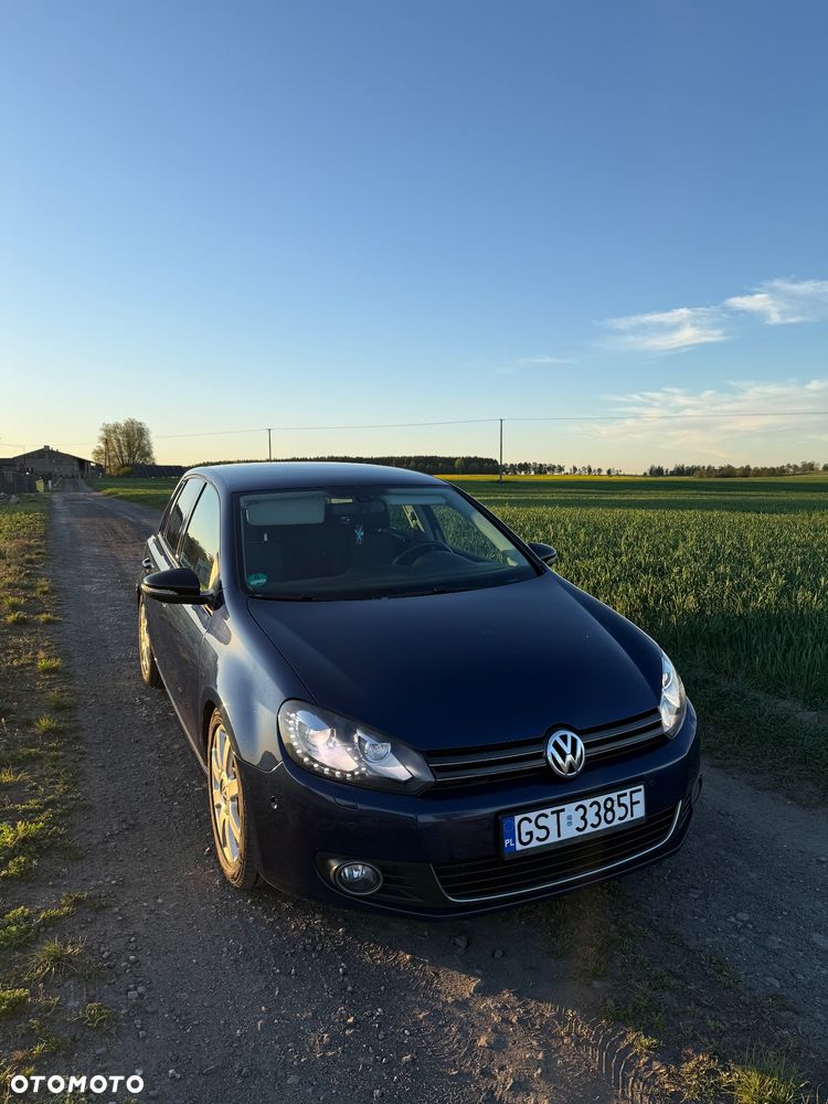 Volkswagen Golf 1.6 TDI DPF BlueMotion - 1