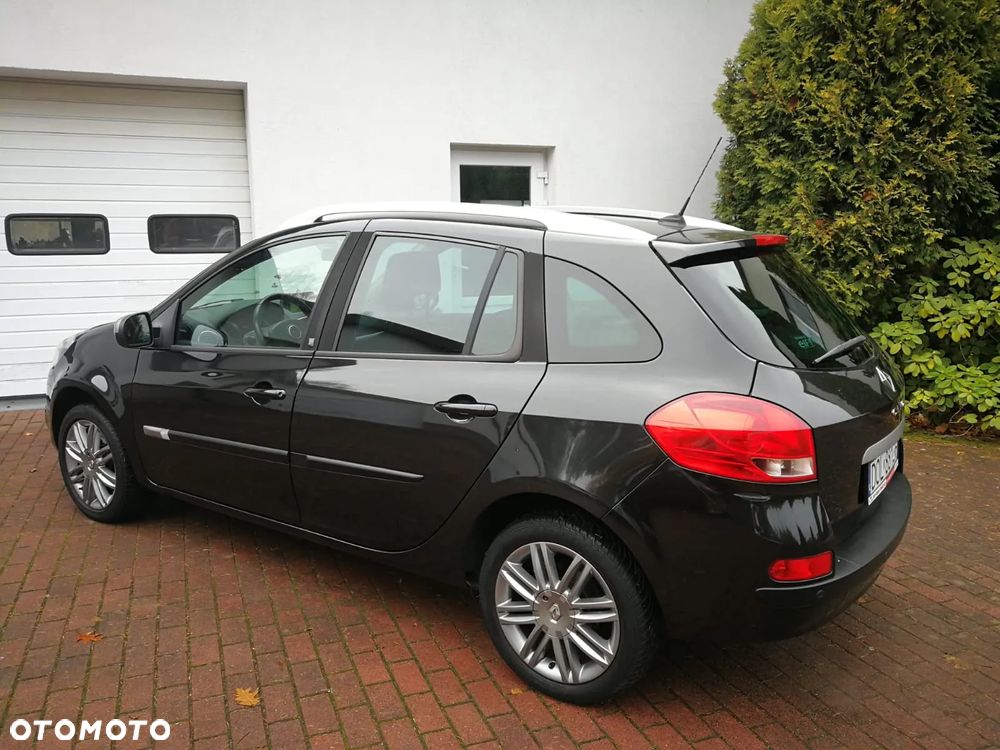 Renault Clio 1.2 16V 75 Night and Day - 5