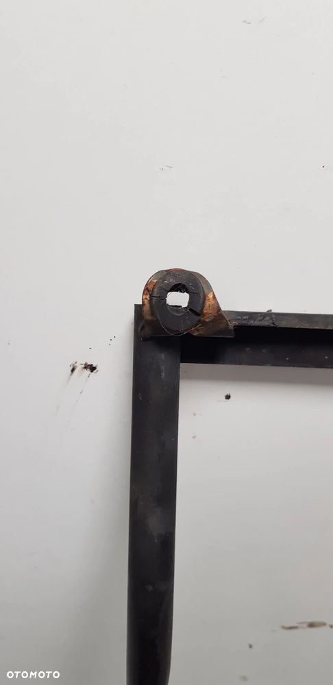 Piaggio MP3 125 Stelaż - 5