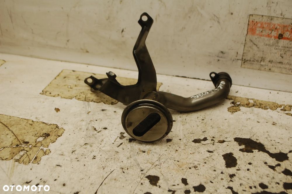 SMOK OLEJU IVECO DAILY III 2.3 JTD - 1