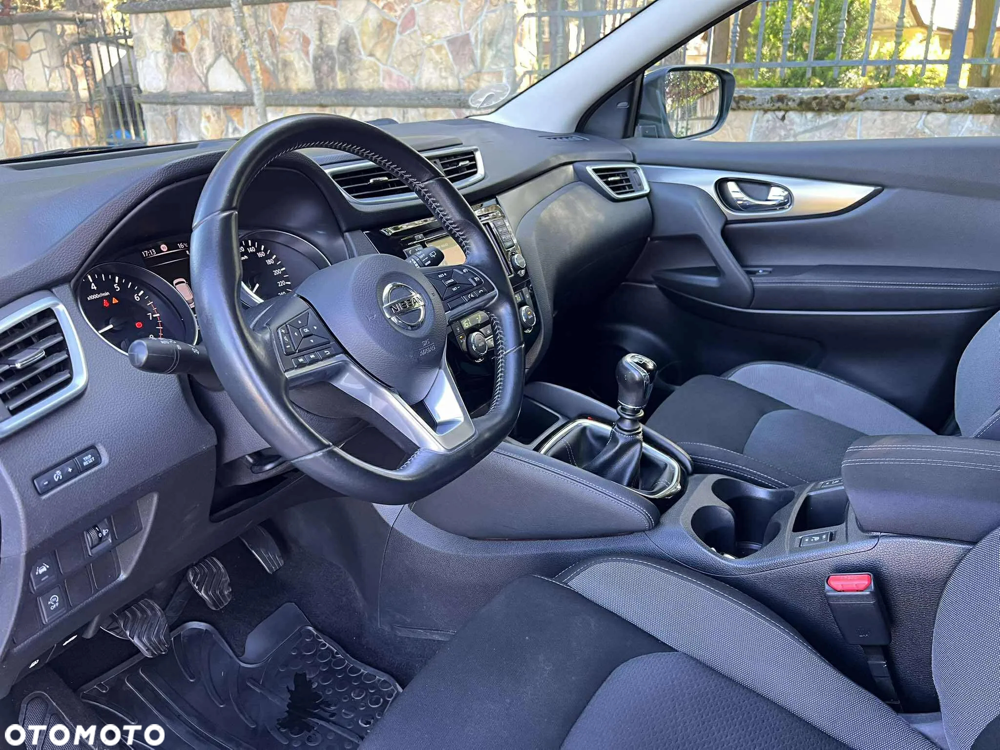 Nissan Qashqai 1.2 DIG-T Tekna - 26