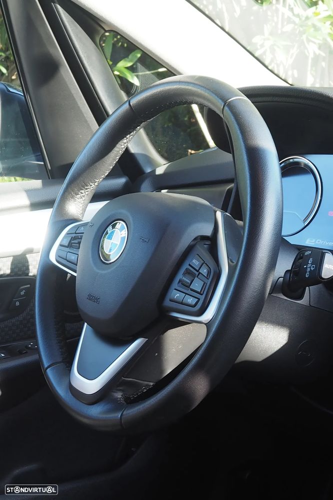 BMW 225xe Active Tourer iPerformance - 13