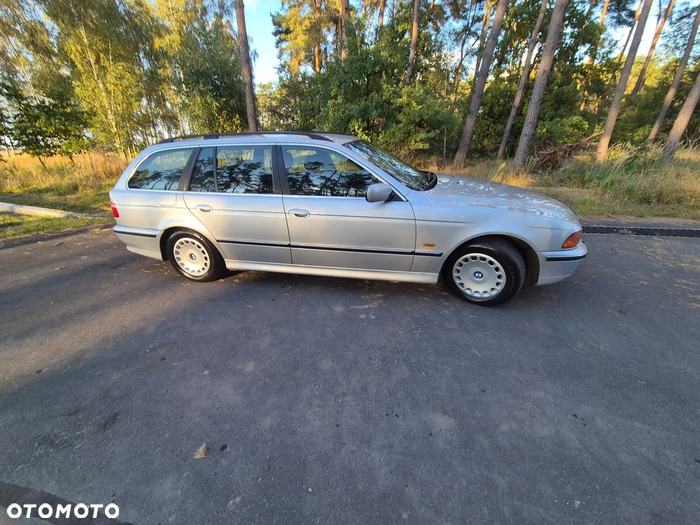BMW Seria 5 - 22