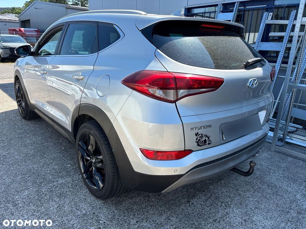 Hyundai Tucson 1.6 Turbo 2WD Passion Plus - 2