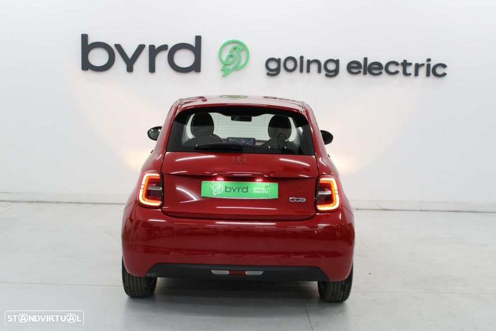 Fiat 500e 23,8kWh Red - 4