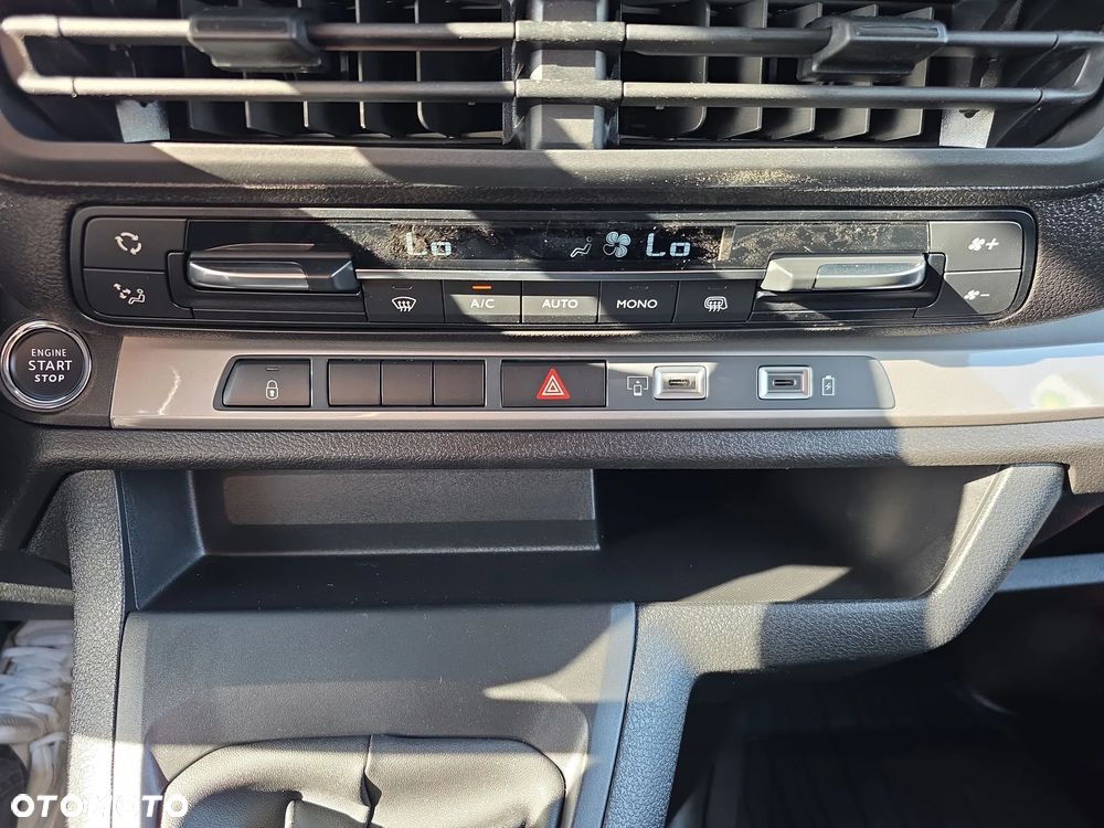 Toyota proace furgon brygadowy - 25