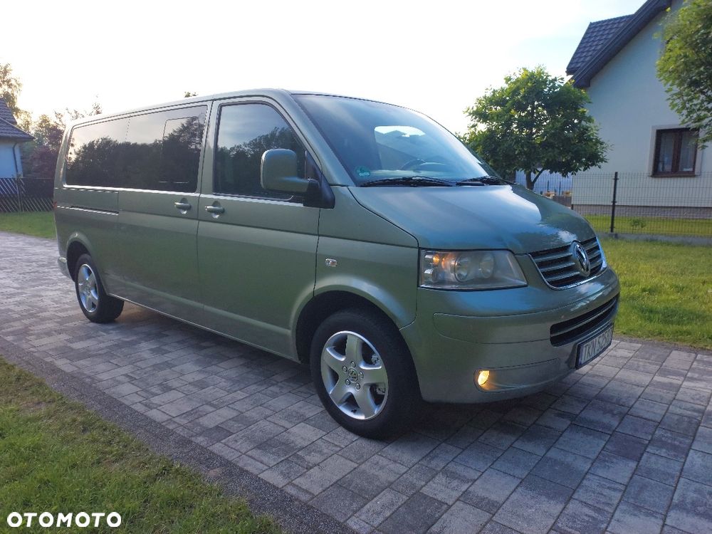 Volkswagen Transporter - 1