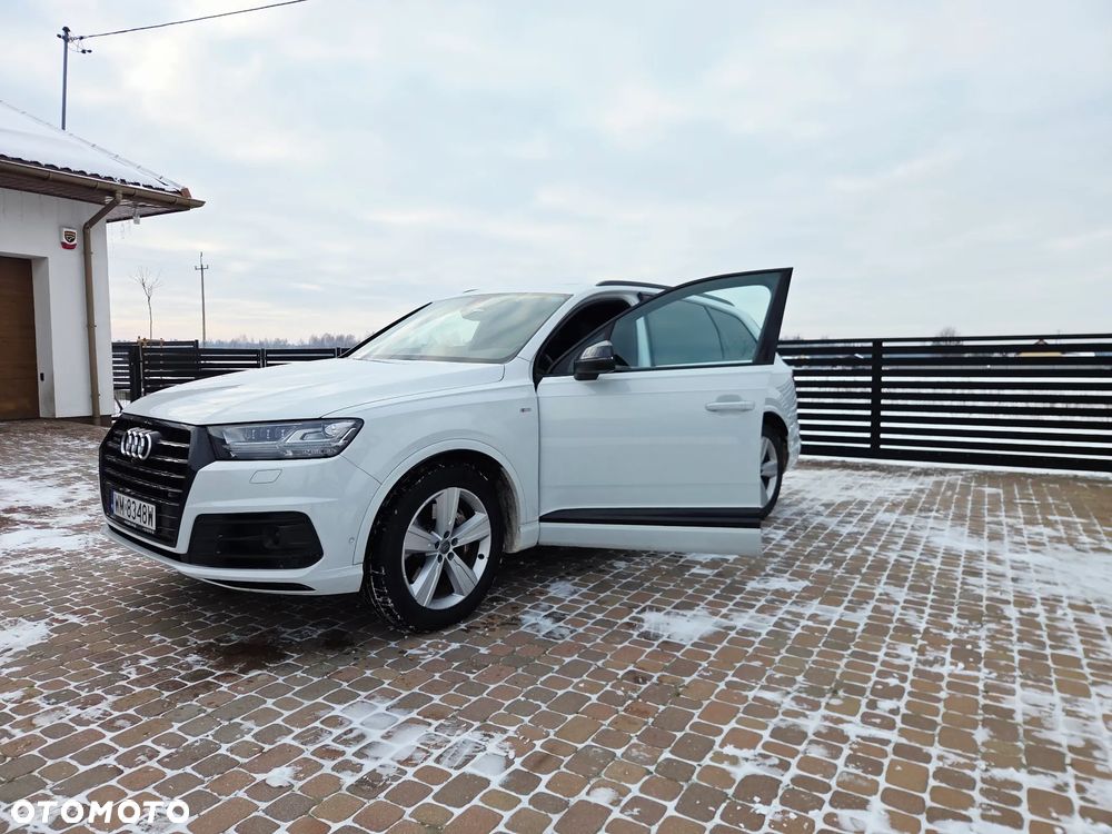 Audi Q7 - 7