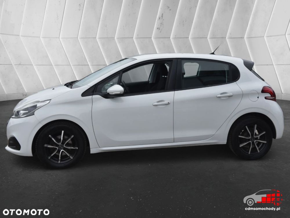 Peugeot 208 - 7