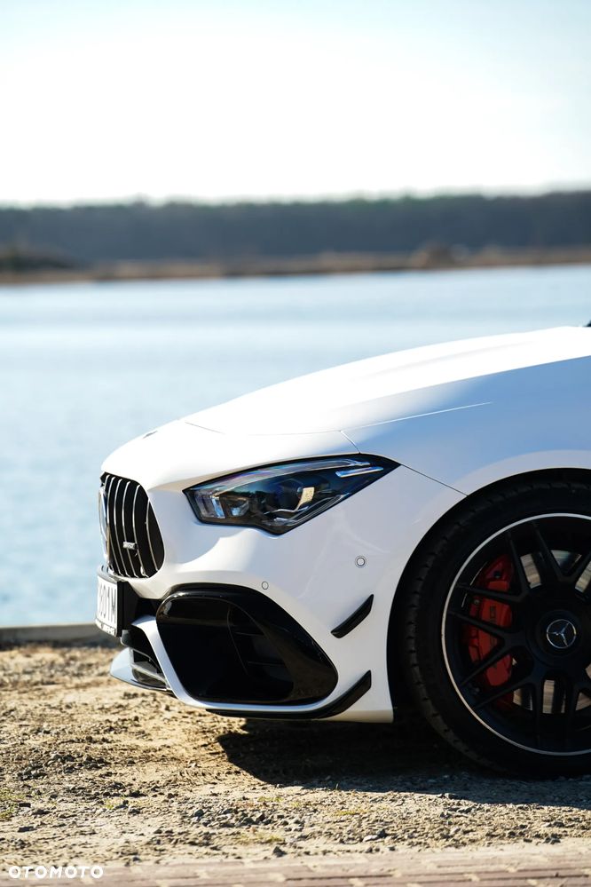 Mercedes-Benz CLA AMG 45 S 4-Matic 8G-DCT - 11